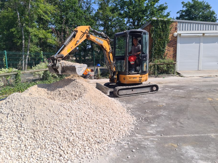 chantier-travaux-publics-et-voiries-reseaux-divers