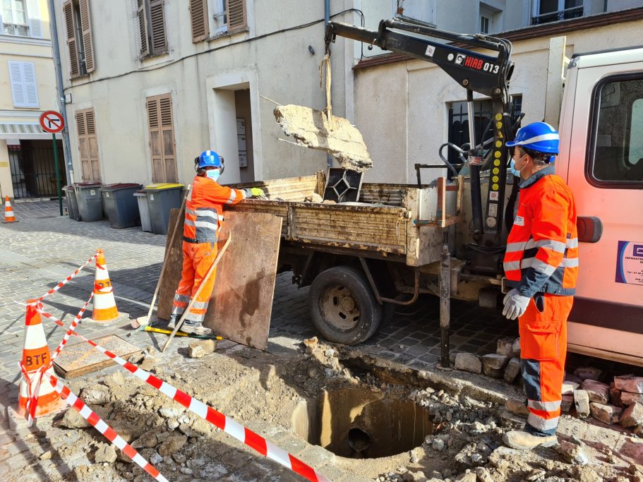 chantier-travaux-publics-et-voiries-reseaux-divers