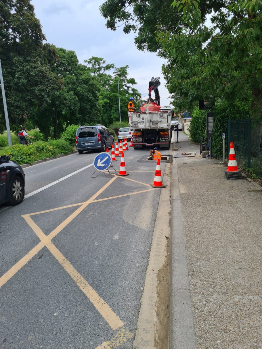 chantier-travaux-publics-et-voiries-reseaux-divers